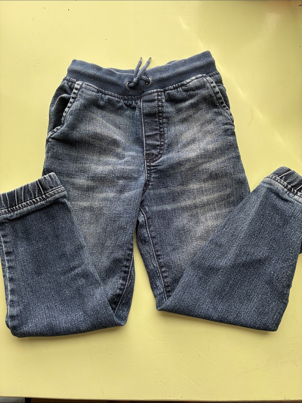 🍎5/$20 6T OshKosh B’gosh Kids Denim Jogger Pants